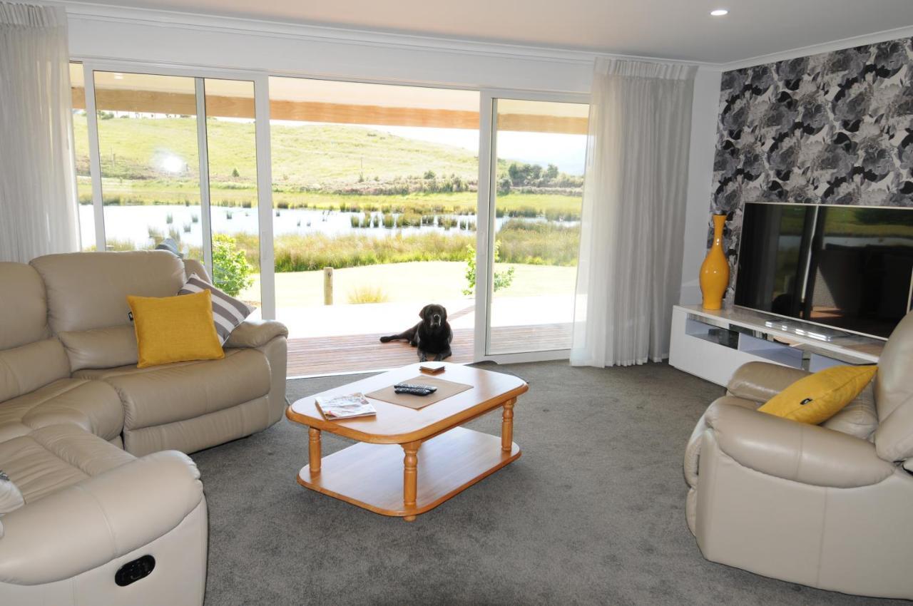 Cottage 45° South Te Anau Exterior photo
